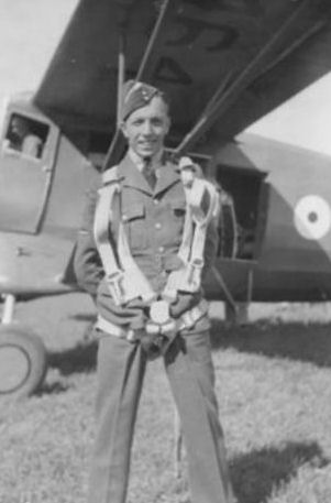 Photo of Alexander Roy