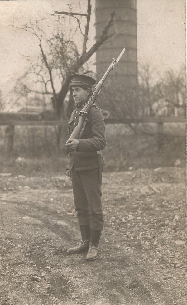 Photo 1 de Charles Horton