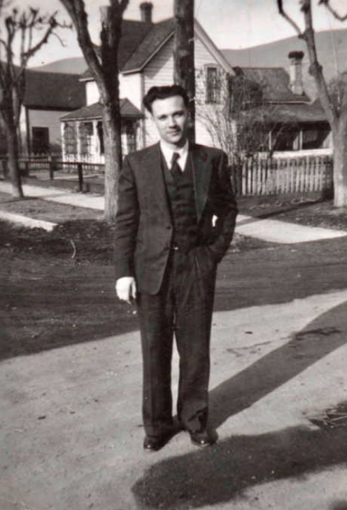 Photo of DONALD BROCK HILLIARD