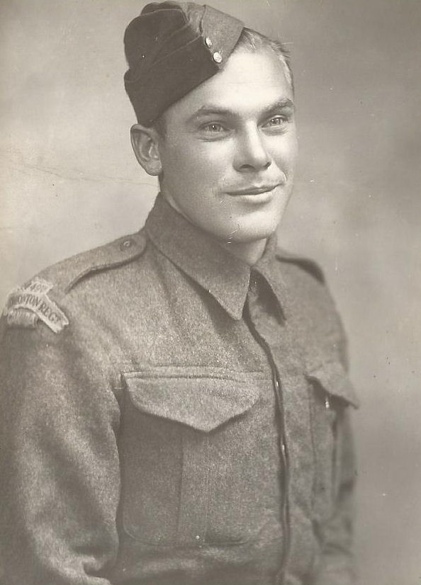 Photo of Samuel MacAhonic