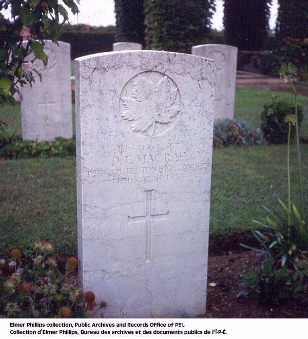 Grave marker for D.E. Macrae