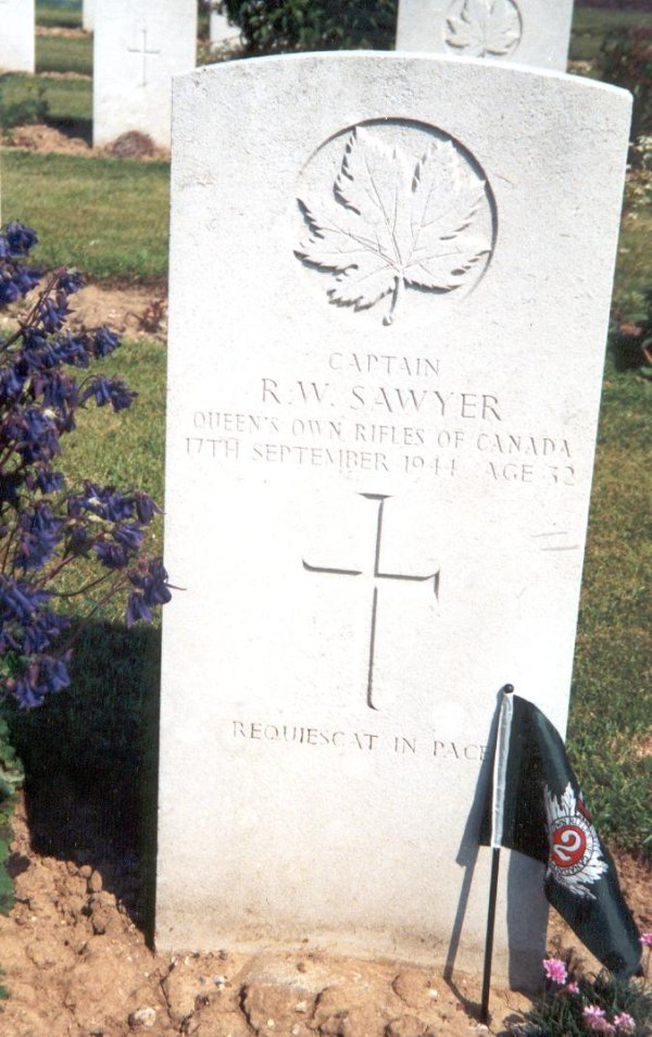 Grave marker for Robert William Sawyer