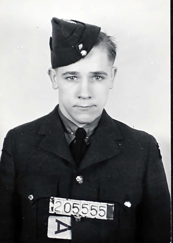 Photo of LEONARD RAYMOND MEERE