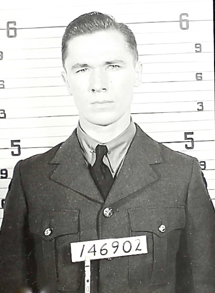 Photo of IAN MACKENZIE HAMILTON