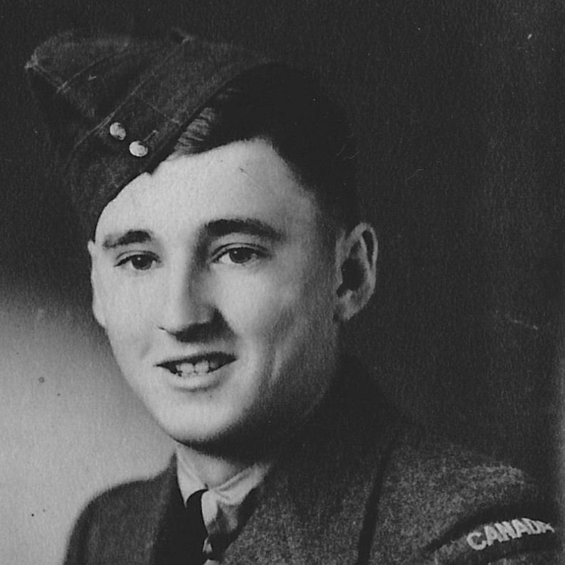 Photo of Roy Thomas Hawthorne