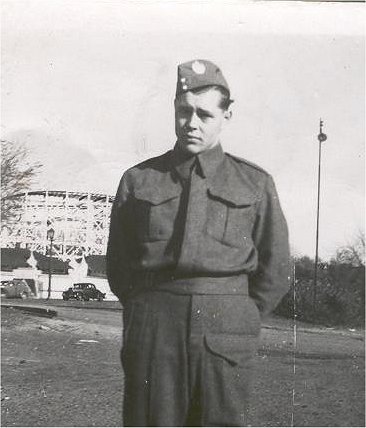 Photo of William Simmons