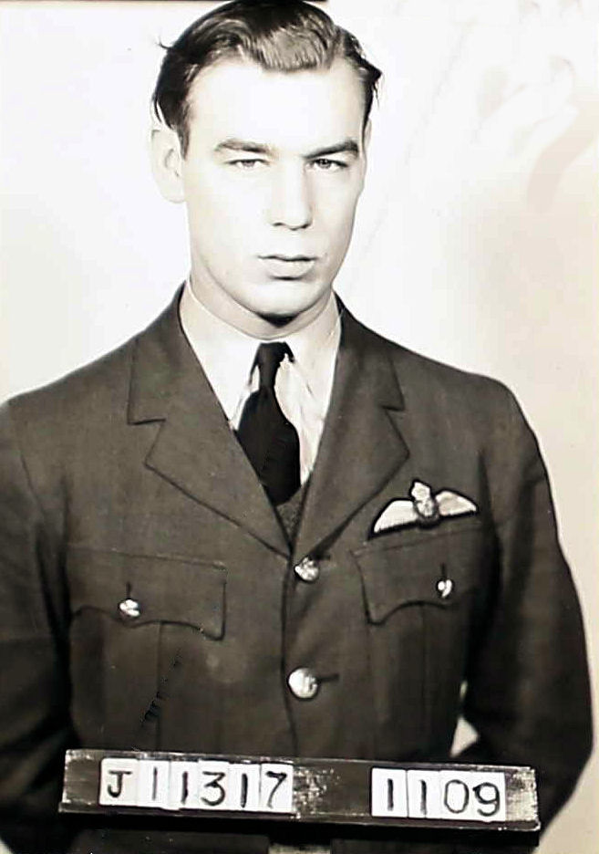 Photo of Robert McKenzie