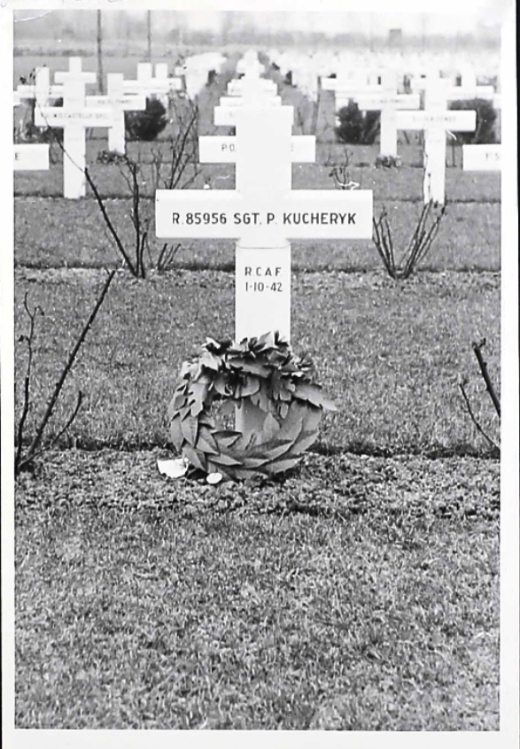 Temporary grave marker