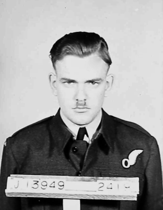 Photo of GORDON LAWRENCE KING