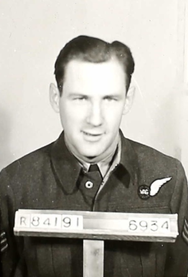 Photo of LOUIS KELLY