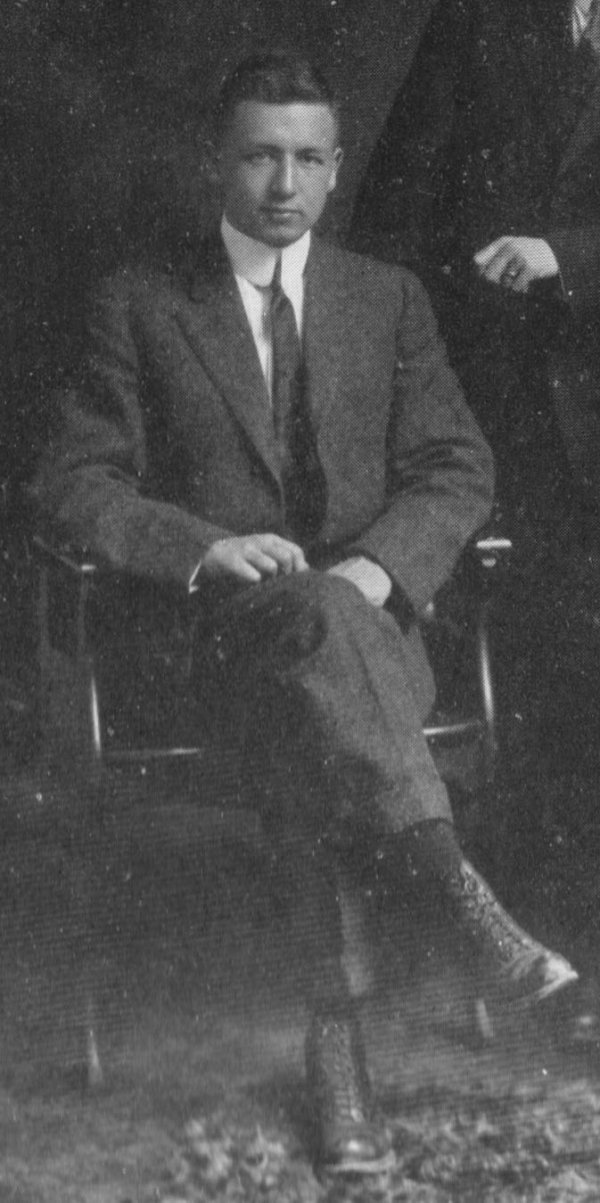 Photo of Frank Robertson