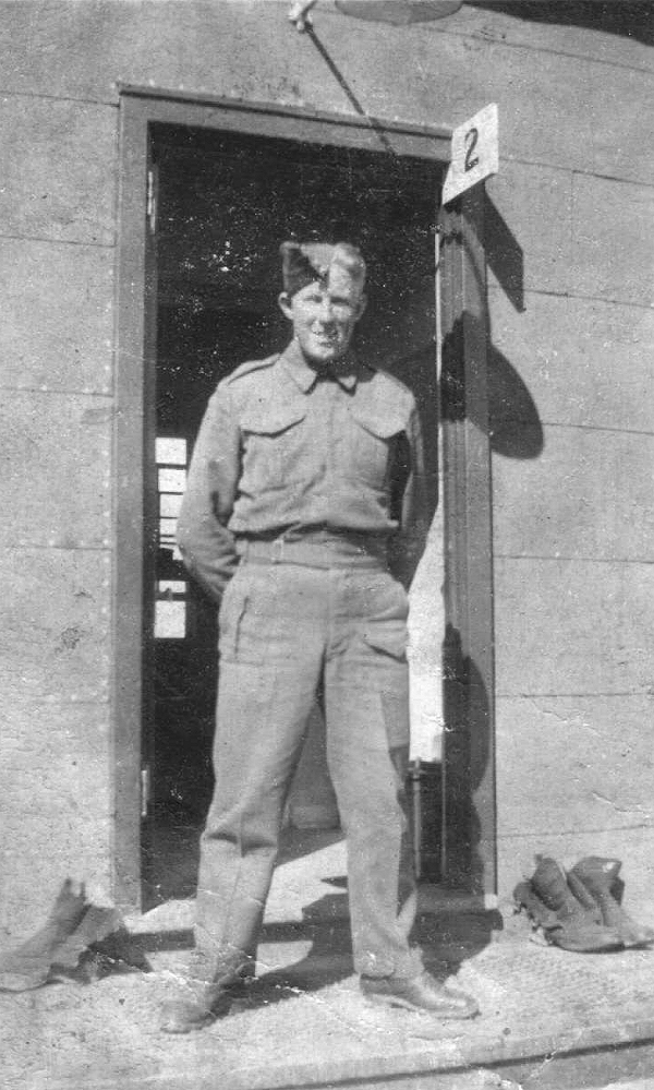 Photo of Leonard Ovelson