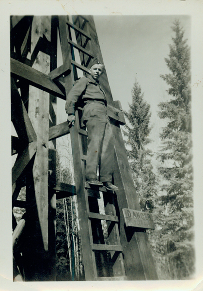 Photo of LEONARD THEODORE HOFFMAN