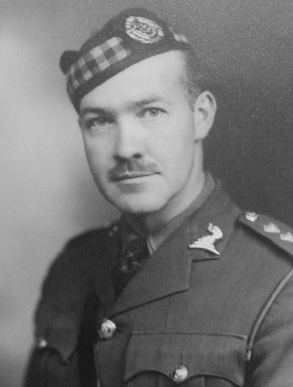 Photo of Robert Lyon