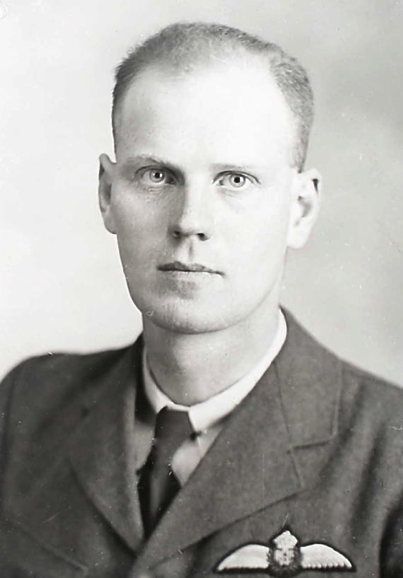 Photo of GORDON ANGUS MCINTYRE