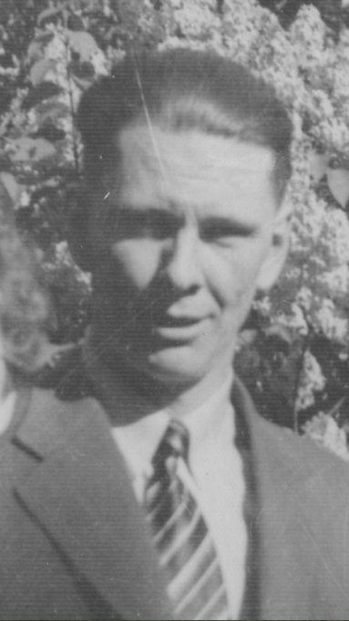 Photo of KENNETH BRUCE MCIVOR