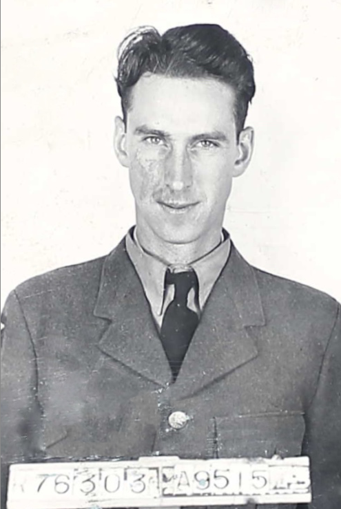 Photo of GORDON ALDEN MACLEOD