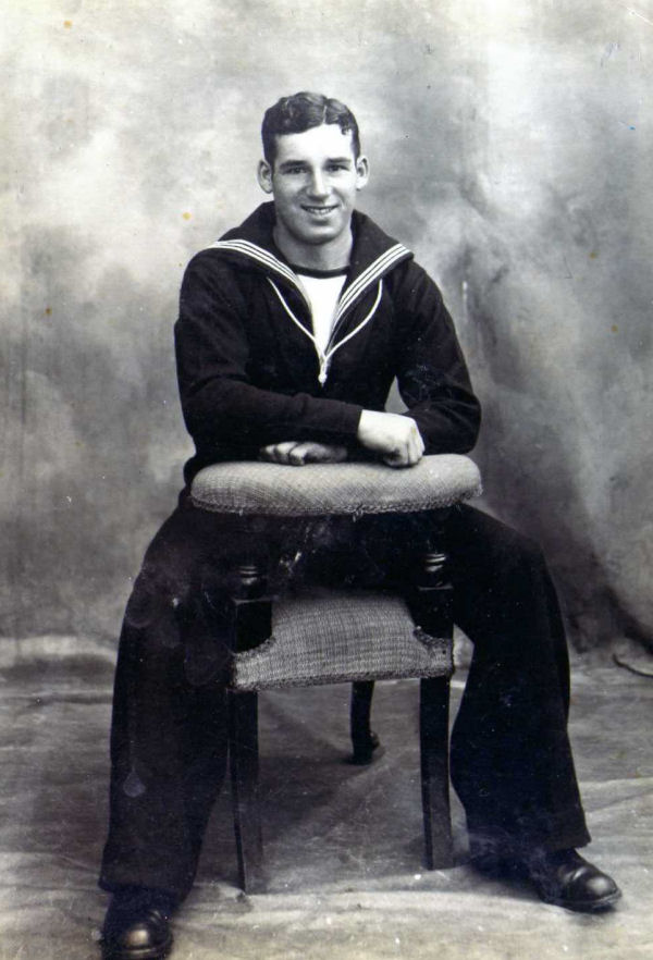 Photo of Lawrence Warren