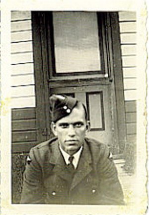 Photo of Lawrence Elmer Yates