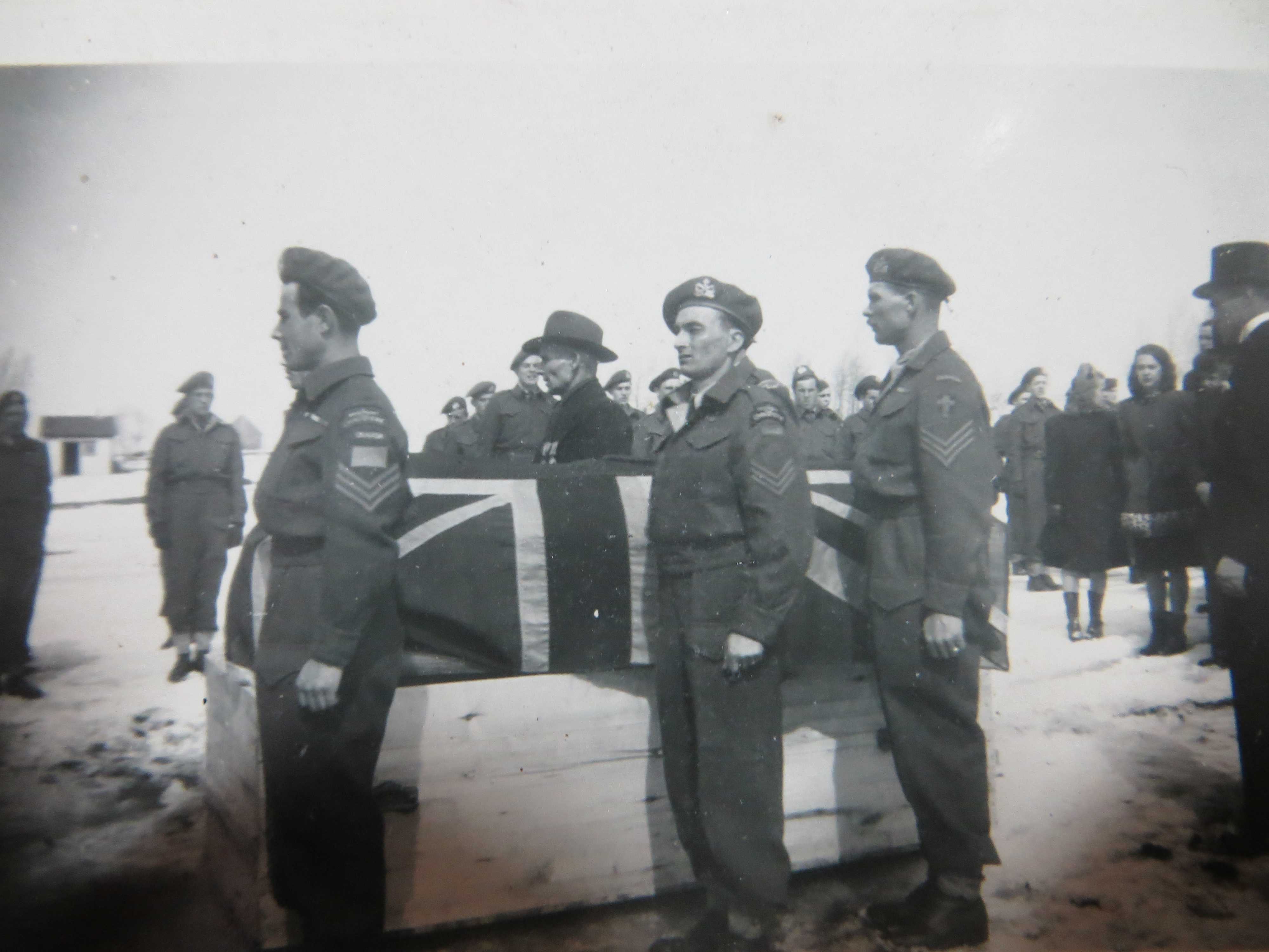 Photo of Military funeral in Lac Megantic