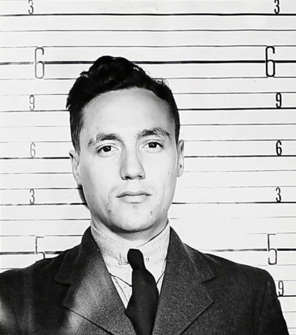 Photo of FRANCOIS ROLLAND PILON