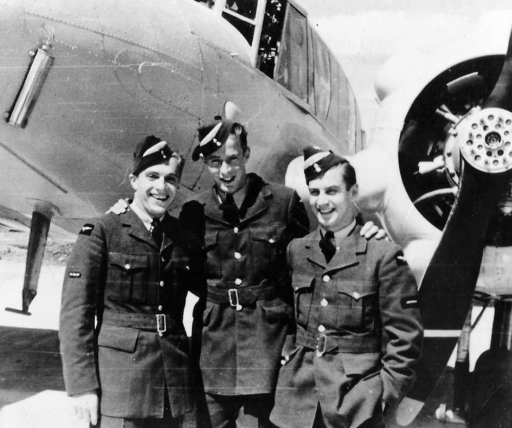 Posing with his buddies from the Airforce