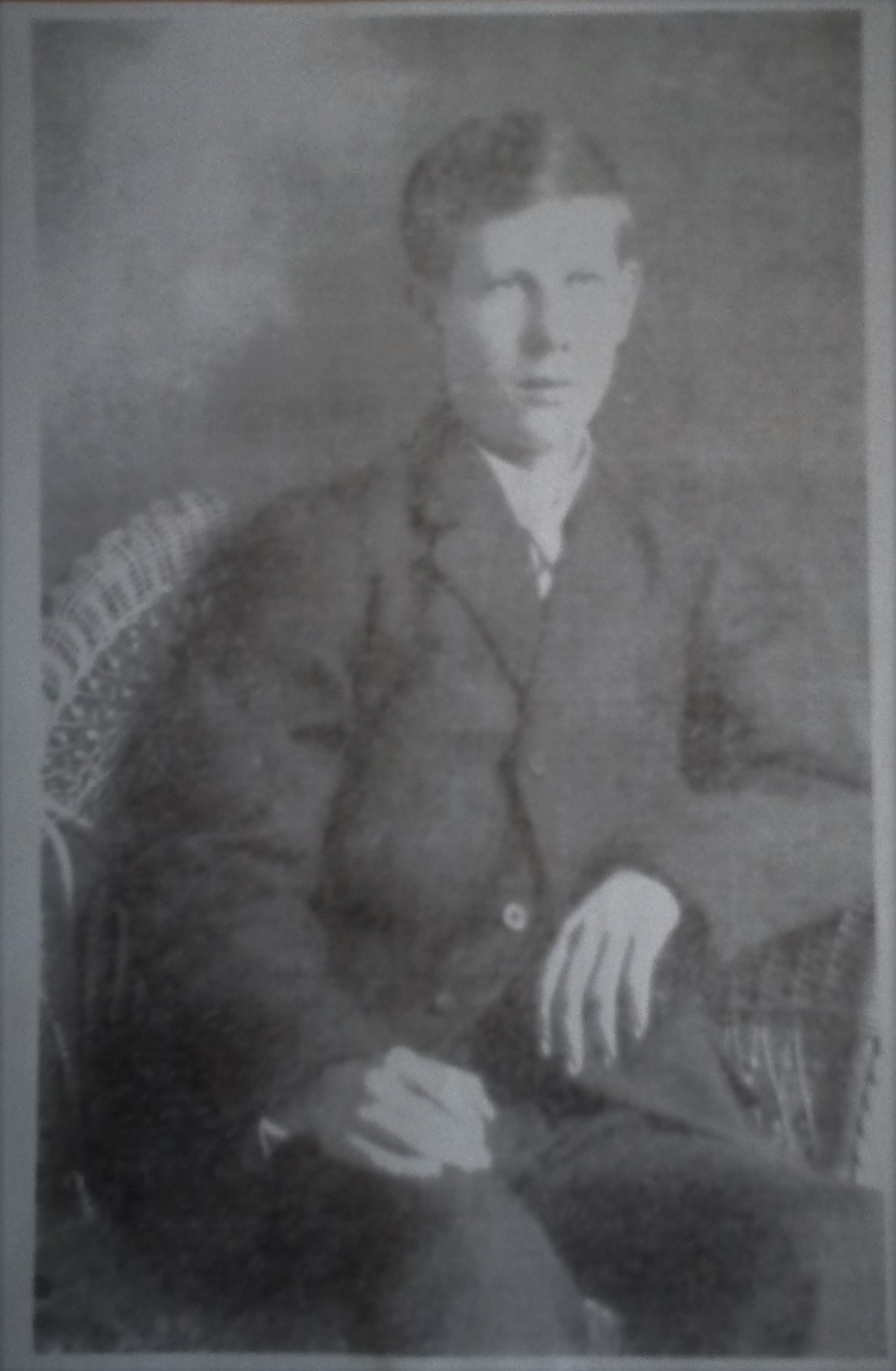Photo of BERT CLARENCE KNOWLTON