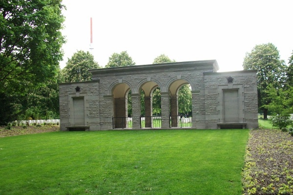 Berlin 1939 - 1945 War Cemetery
