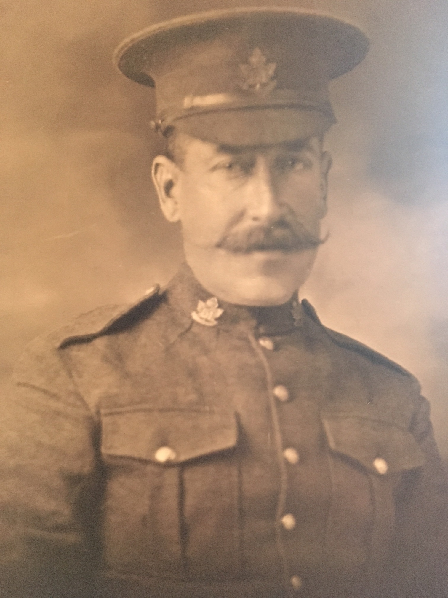 Photo of FRED HENRY FROST