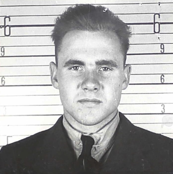 Photo of RICHARD DAVIES MAYNARD