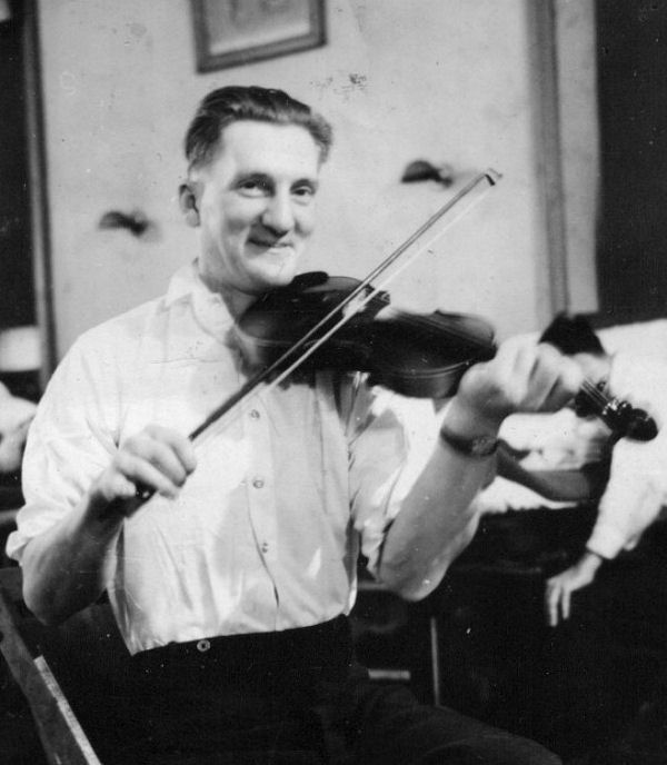 Photo of Elroy Buchanan