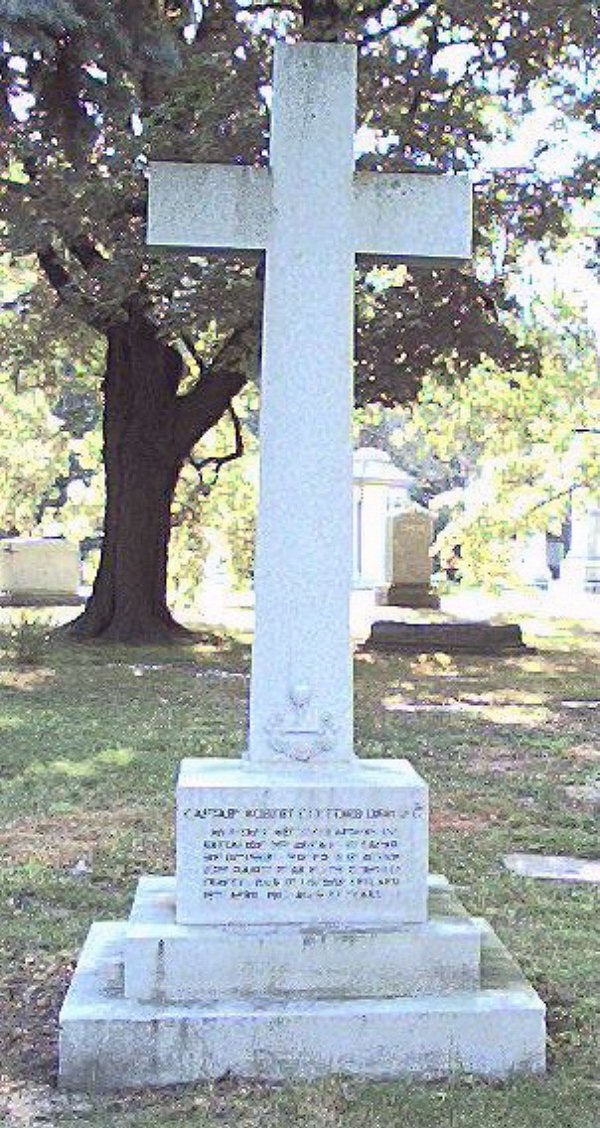 Grave marker of Robert C. Darling