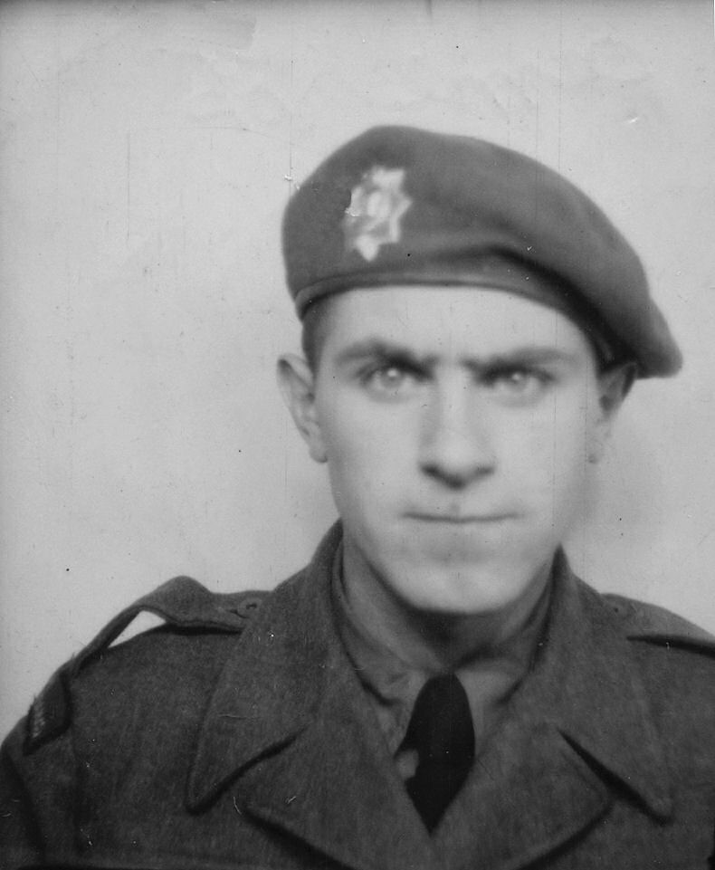 Photo of Howard Darrah