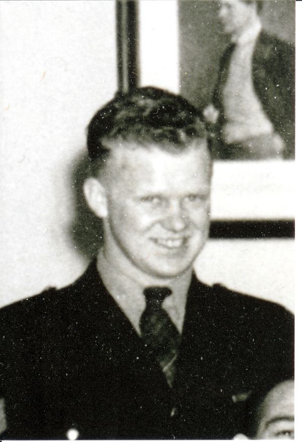 Photo of Donald Steer