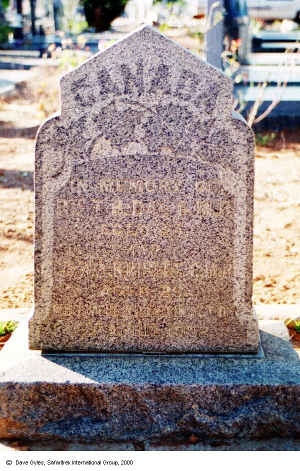 Gravemarker (photo 2)