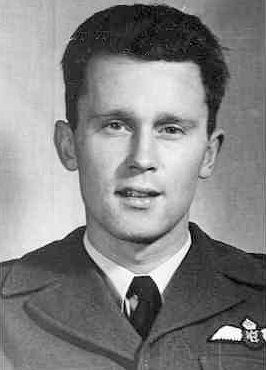 Photo of Wallis Glen Hollingshead