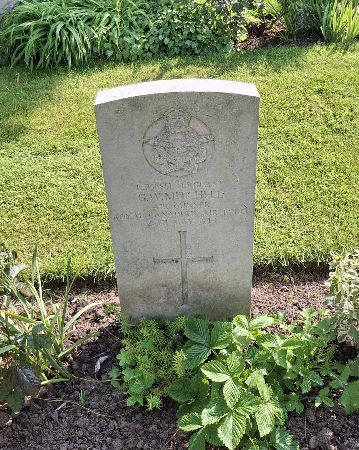 Final resting place Sgt GW Mitchell RCAF