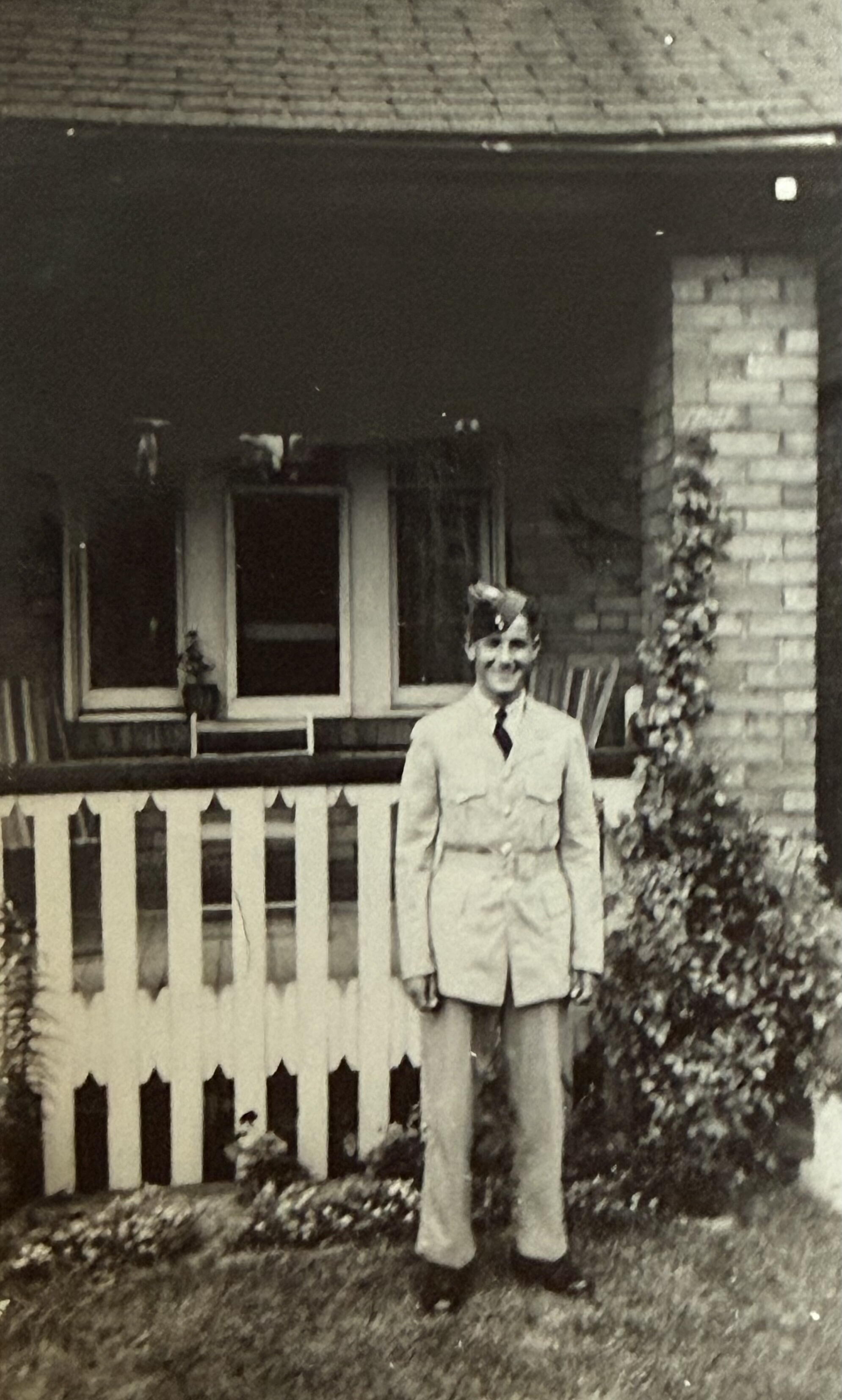 Pilot Officer Eric Joseph Fereday, Toronto