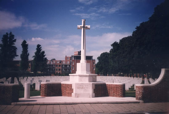 Le cimetière militaire d’Uden